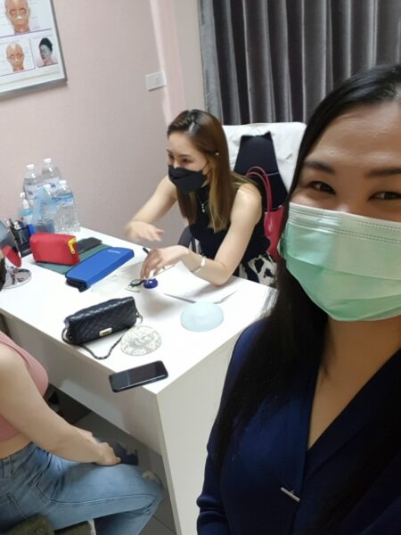 ปรึกษาศัลยกรรมทรวงอก เสริมหน้าอก ทำนม กับหมอเอ็ม เชียงใหม่